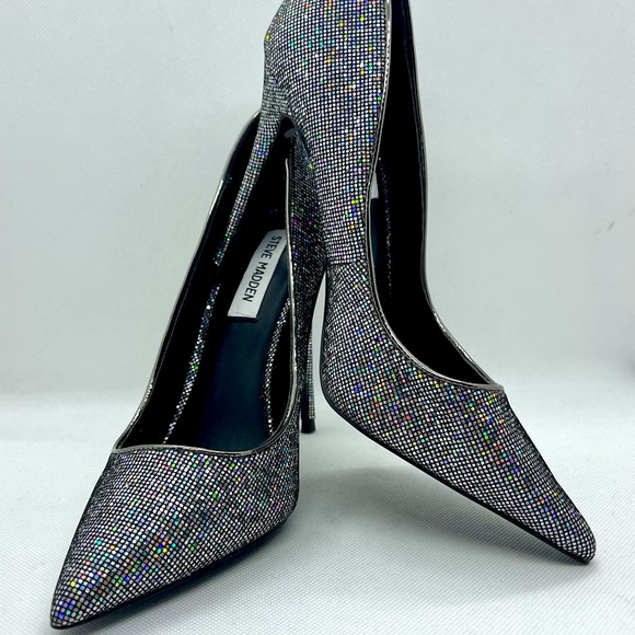 Steve Madden Shoes - Steve Madden silver iridescent stiletto 7.5